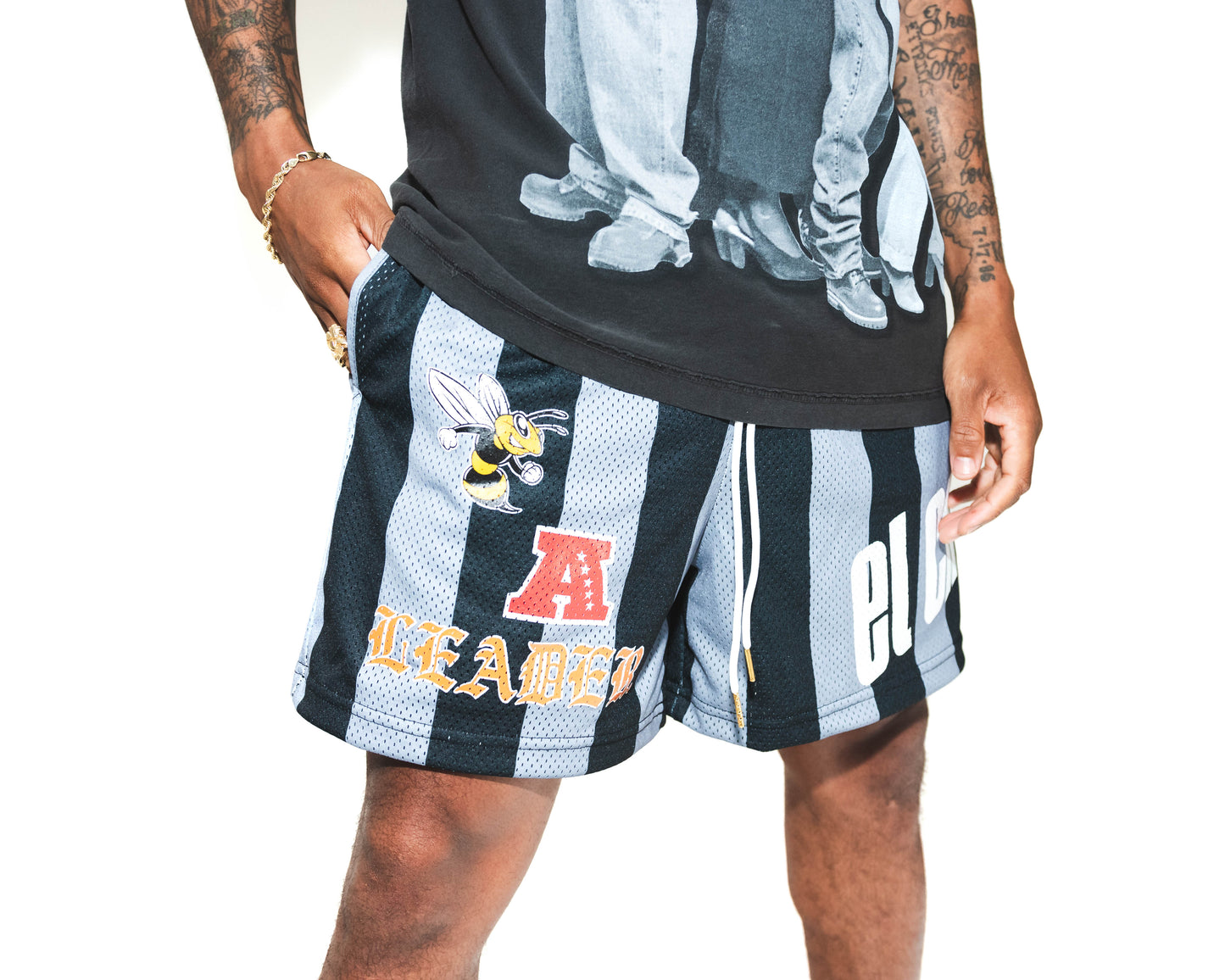 🐝 🅰️ 𝐋𝐄𝐀𝐃𝐄𝐑. [GRAPHIC SHORTS] - BLACK/GRAY STRIPED