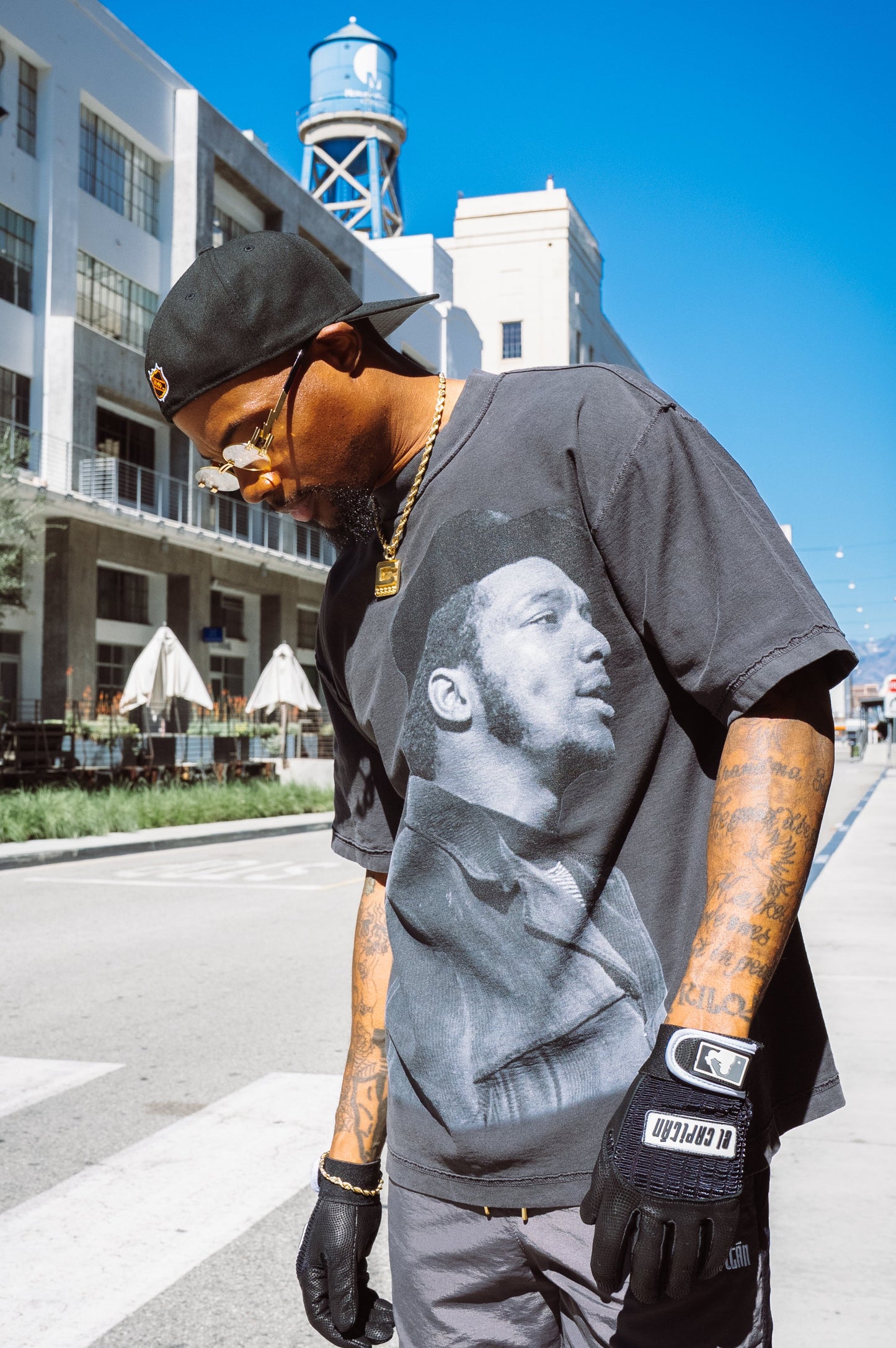 BLACK & PROUD TEE