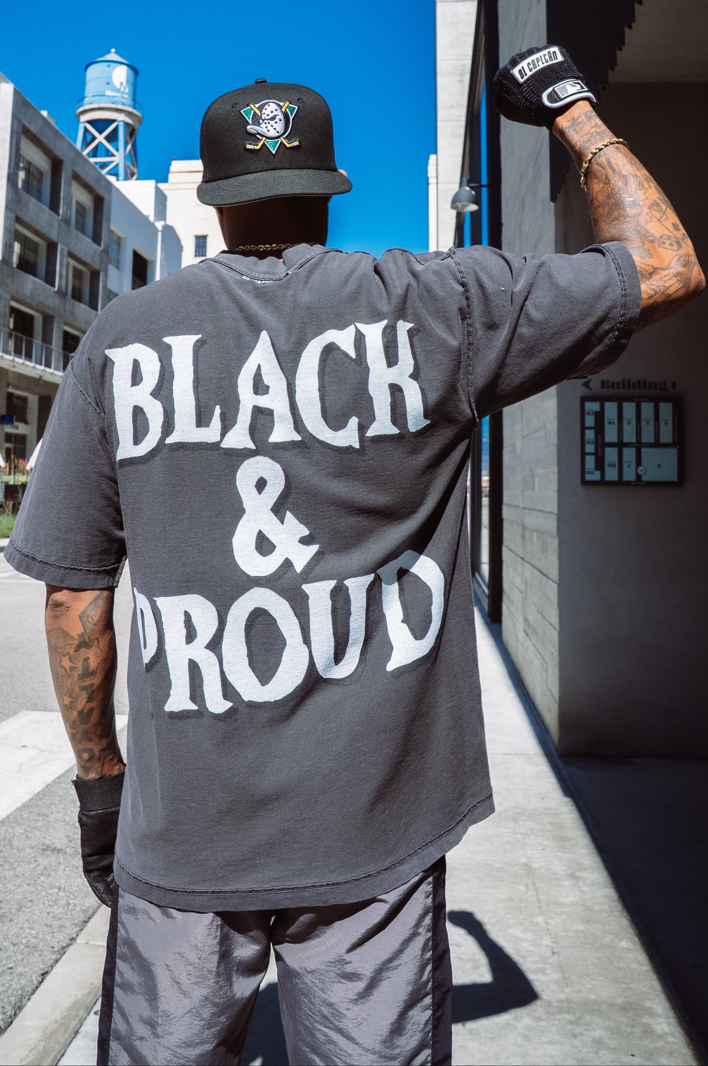 BLACK & PROUD TEE