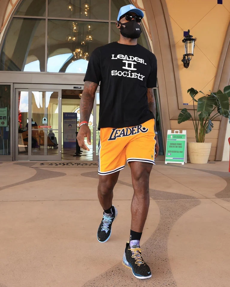 AUTHENTIC LEADER. SHORTS